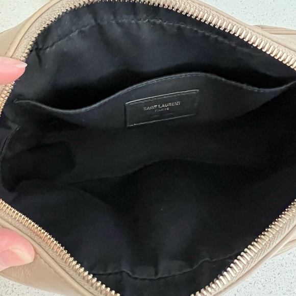 SOLD YSL Saint Laurent Lou Quilted Calfskin Leather Beige Camera Bag - Picture 12 of 12